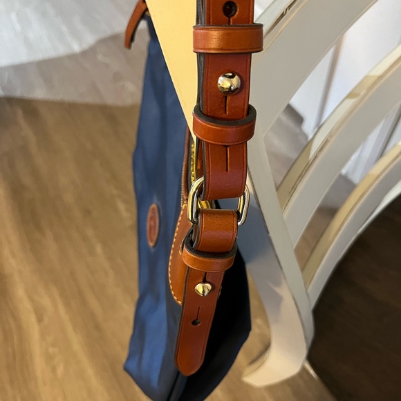 Authentic DOONEY BOURKE Erica Hobo Blue - Picture 3 of 6